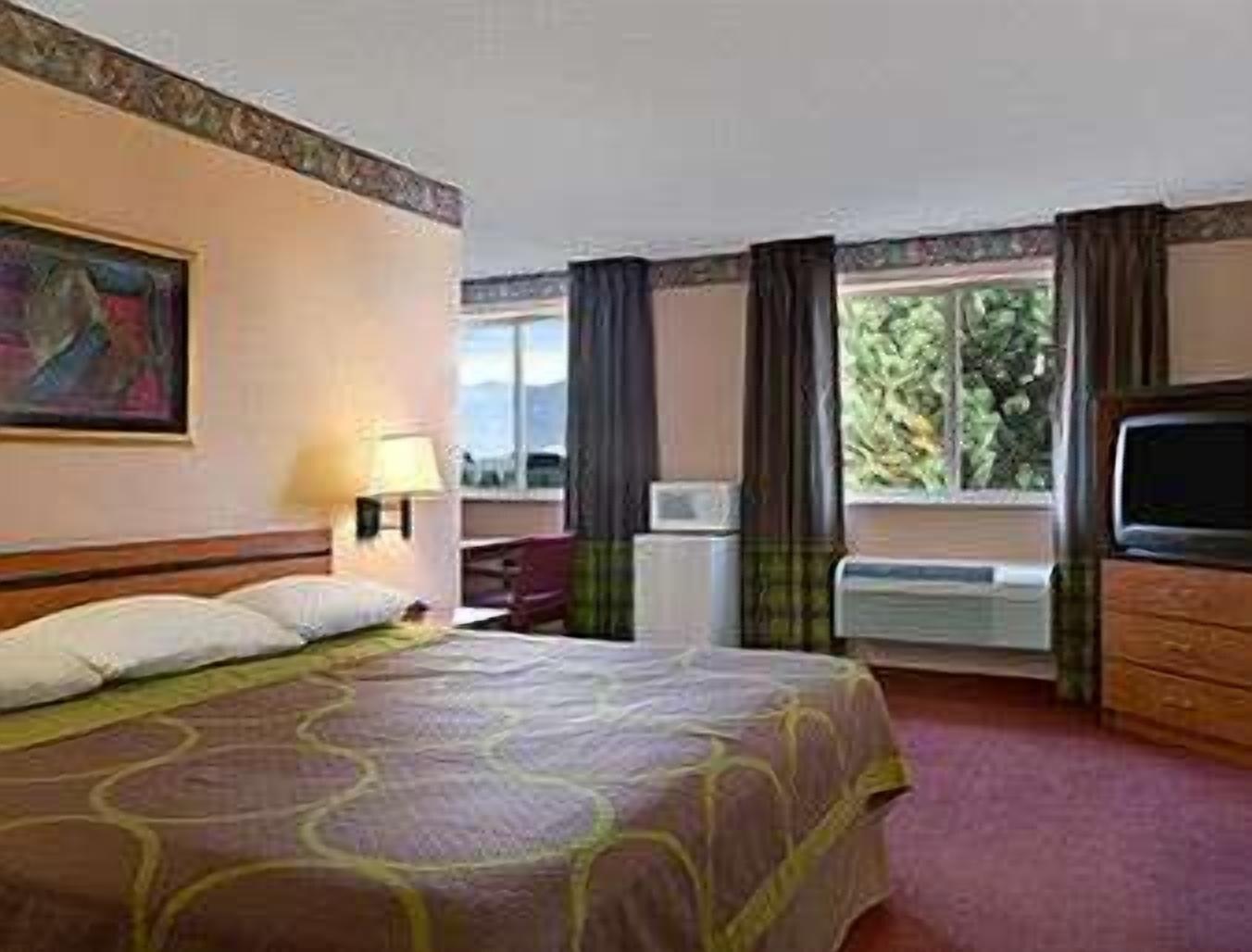 Super 8 By Wyndham Colorado Springs Airport Μοτέλ Εξωτερικό φωτογραφία